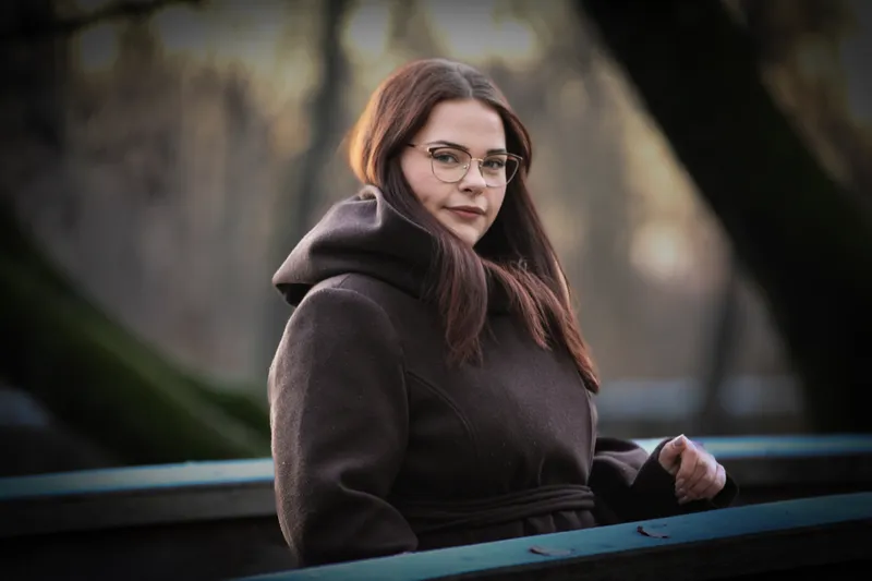 Portrait & Familie: „Celine Porträts am Schloss Agathenburg“, Dezember 2025, Bild 1